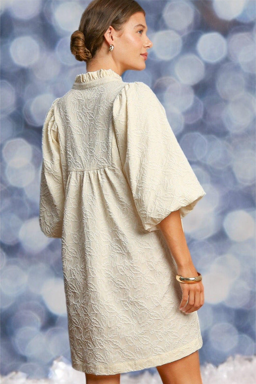 Ivory Floral Textured Bubble Sleeve V-Neck Shift Dress