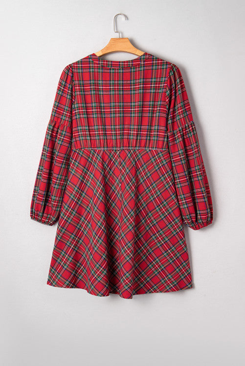Plus Size Red Tartan Plaid Long Sleeve Shift Dress w/Pockets